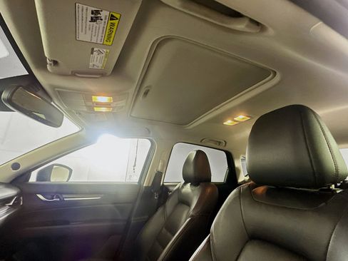 Used 2024 MAZDA CX-5 Carbon Edition image 25