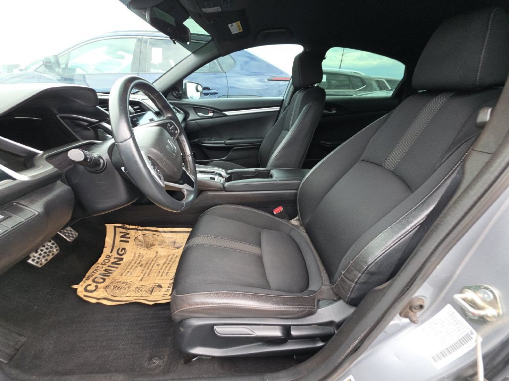 Used 2019 Honda Civic Sport image 7