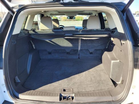 Used 2019 Ford Escape Titanium image 35