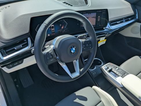 New 2026 BMW X1 xDrive28i w/ Convenience Package AWD/4WD image 7