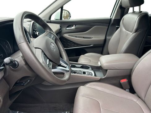 Used 2019 Hyundai Santa Fe Limited image 9