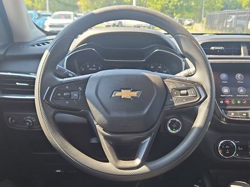 Used 2023 Chevrolet TrailBlazer LT w/ Convenience Package FWD image 15