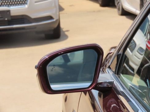 Used 2020 Lincoln Continental Reserve FWD image 15