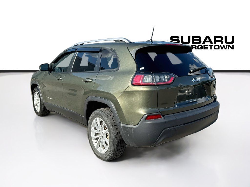 Used 2020 Jeep Cherokee Latitude FWD image 5