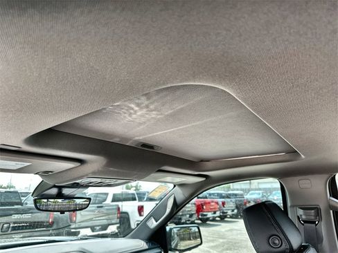 New 2026 GMC Sierra 1500 Denali w/ Denali Reserve Package image 19