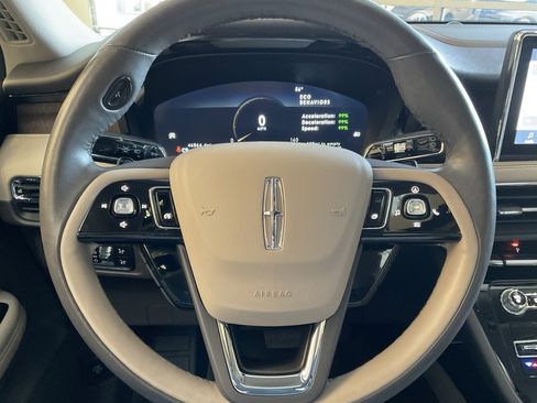 Used 2021 Lincoln Corsair Reserve w/ Sport Package image 12