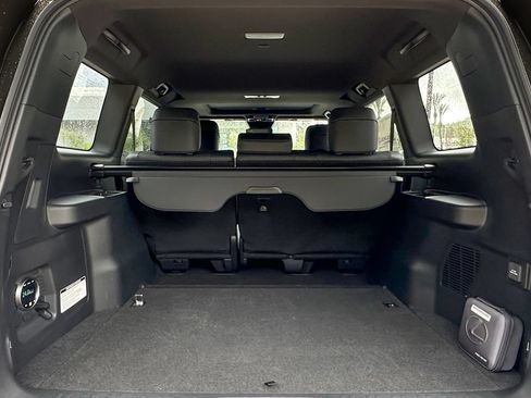 New 2026 Lexus GX 550 AWD/4WD image 11