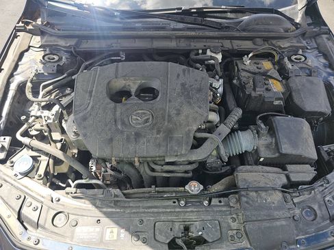 Used 2024 MAZDA MAZDA3 s FWD image 8