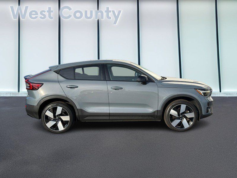 Certified 2023 Volvo C40 P8 Recharge Ultimate AWD/4WD image 2