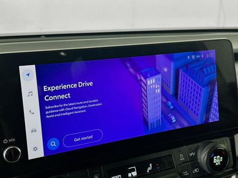 Used 2024 Toyota Grand Highlander XLE image 22