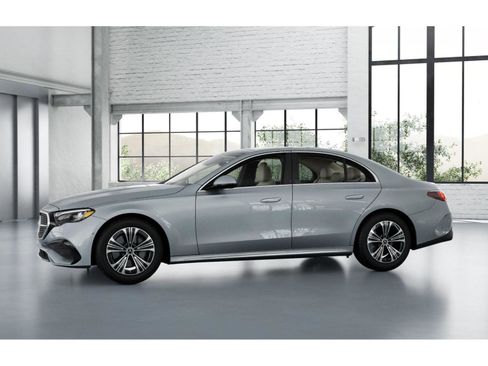 New 2026 Mercedes-Benz E 350 4MATIC Sedan image 36