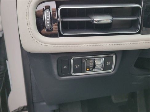 New 2026 Lincoln Aviator AWD image 5