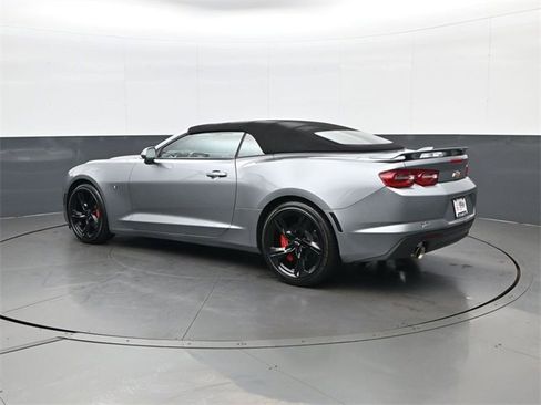 Used 2023 Chevrolet Camaro LT image 7