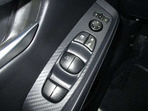 Used 2024 Nissan Sentra SV image 27