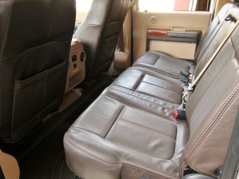 Used 2016 Ford F250 King Ranch w/ FX4 Off-Road Package image 46