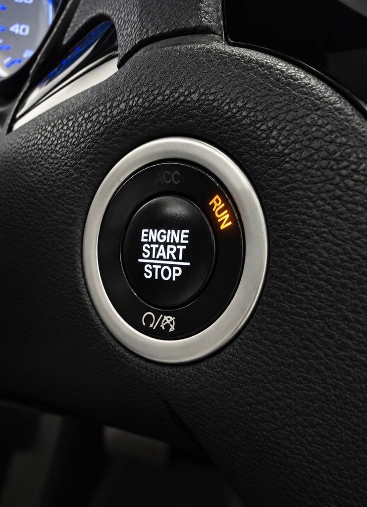 Used 2019 Chrysler 300 S w/ 300S Premium Group 2 AWD/4WD image 31