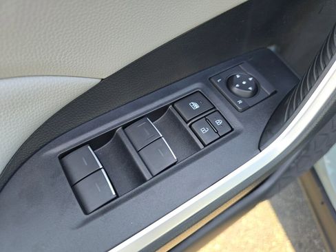 Used 2023 Toyota RAV4 XLE image 21