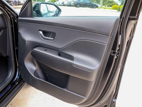 New 2026 Hyundai Kona SEL Premium FWD image 12
