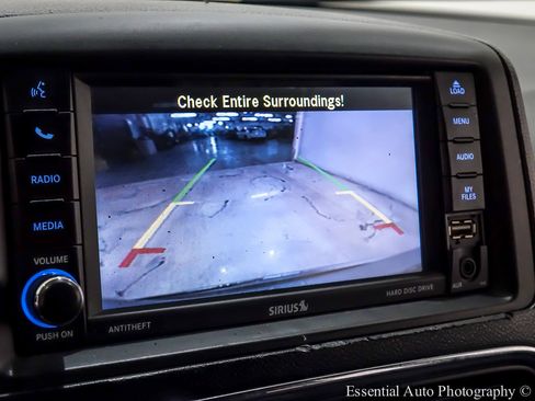 Used 2018 Dodge Grand Caravan GT image 21