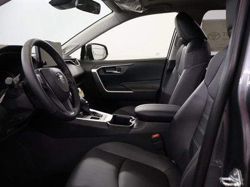 New 2025 Toyota RAV4 XLE Premium image 11