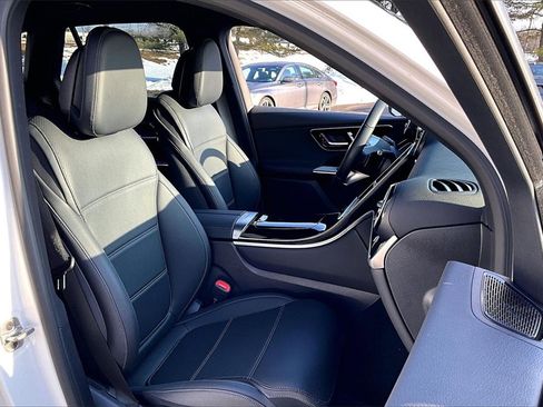 Used 2026 Mercedes-Benz GLC 300 4MATIC image 7