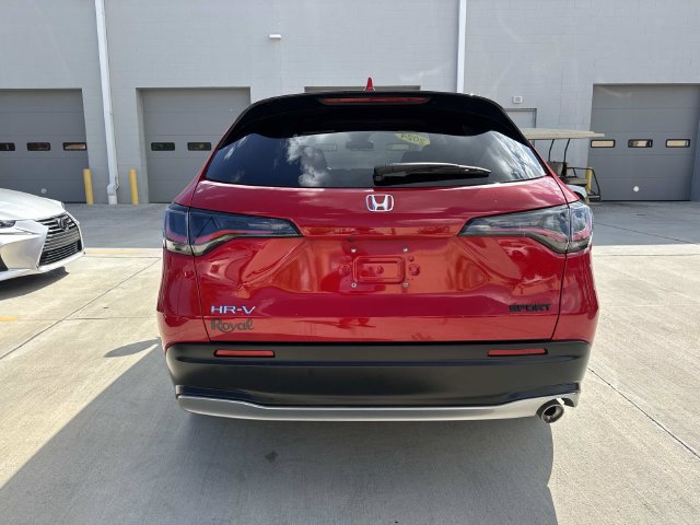 Used 2024 Honda HR-V Sport image 6