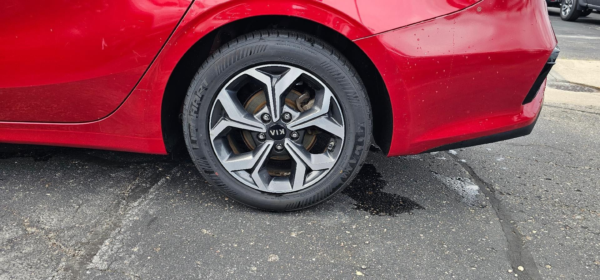 Used 2019 Kia Forte LXS FWD image 8