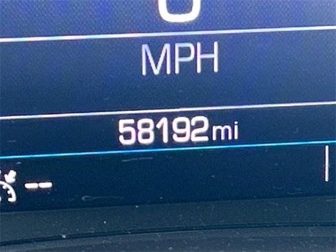 Used 2021 GMC Terrain SLE w/ Driver Convenience Package image 27