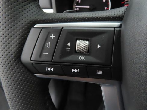New 2026 Mitsubishi Outlander SE AWD/4WD image 11