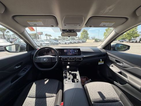 New 2026 Nissan Sentra SV FWD image 24