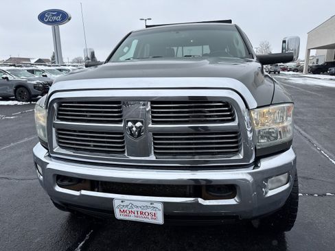 Used 2011 RAM 2500 Laramie w/ Cold Weather Group AWD/4WD image 2
