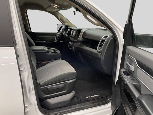 Used 2019 RAM 3500 Big Horn image 11