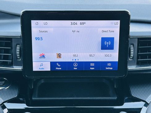 Used 2022 Ford Explorer ST w/ Equipment Group 401A AWD/4WD image 26