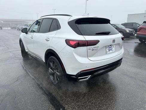 New 2025 Buick Envision Sport Touring image 3