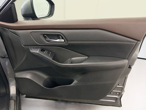 Used 2023 Nissan Rogue SL w/ SL Premium Package AWD/4WD image 35