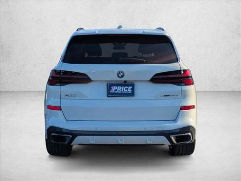 Used 2024 BMW X5 xDrive50e w/ M Sport Package image 7