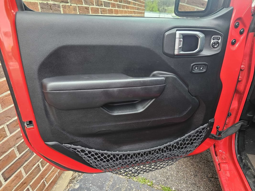 Used 2019 Jeep Wrangler Unlimited Sport S AWD/4WD image 14