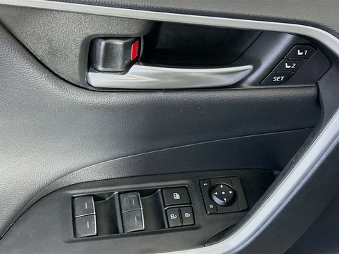 Used 2024 Toyota RAV4 Limited w/ Advanced Technology Package AWD/4WD image 15