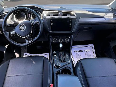 Used 2021 Volkswagen Tiguan SE AWD/4WD image 17
