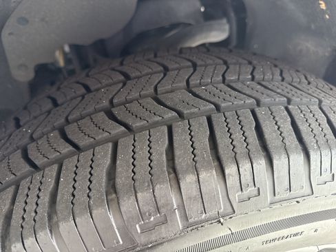 Used 2021 Ford Expedition Limited RWD image 11