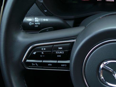 Certified 2024 MAZDA CX-90 Plug-In Hybrid w/ Preferred AWD/4WD image 31