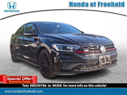 Used 2019 Volkswagen Jetta GLI Autobahn FWD image 1