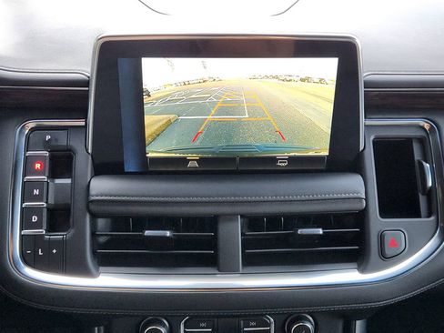 Used 2022 Chevrolet Tahoe LT image 18