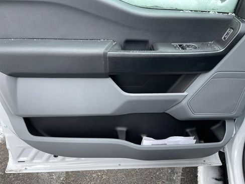 New 2025 Ford F550 4x4 Regular Cab Super Duty image 12