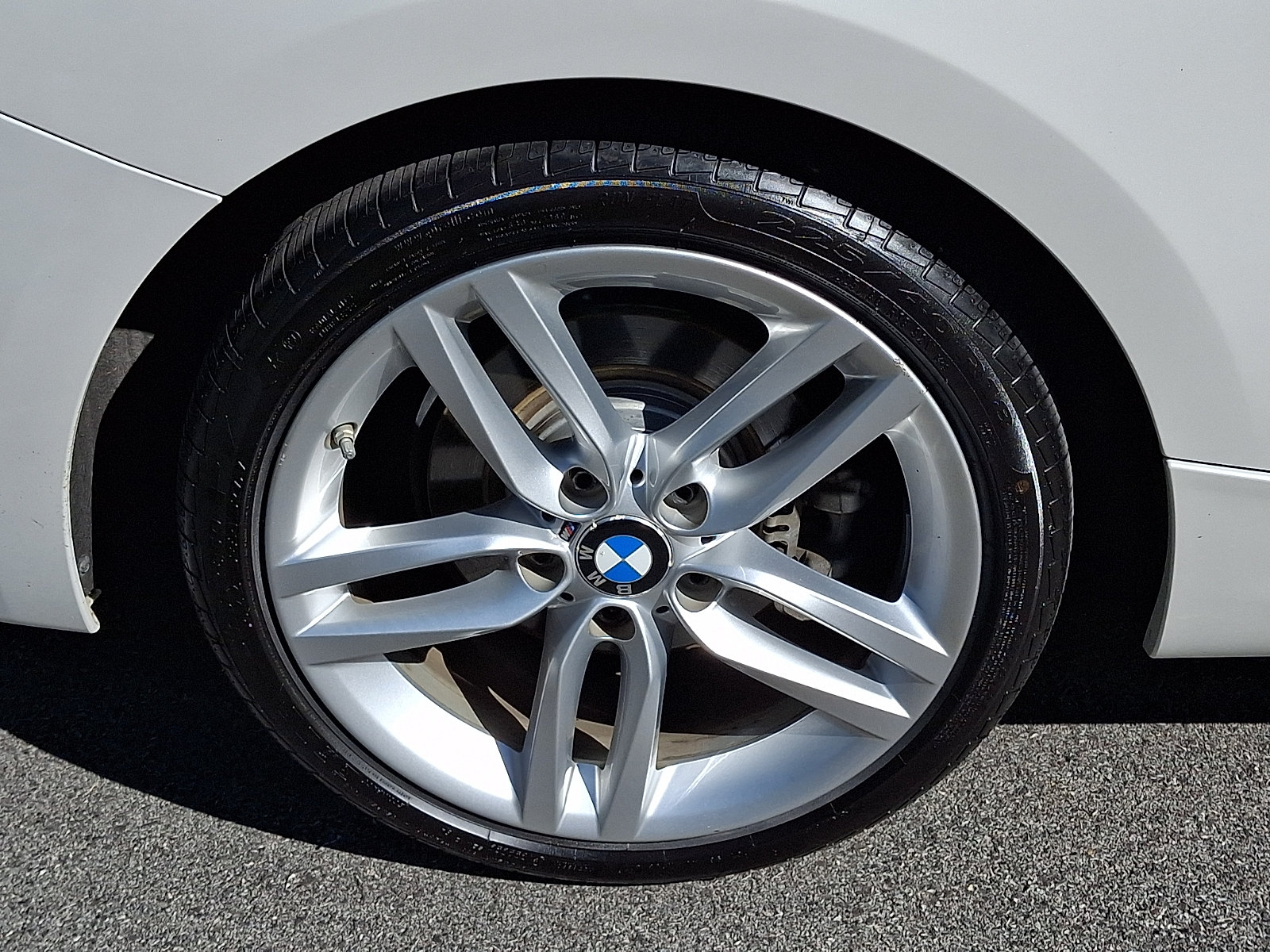 Used 2017 BMW 230i xDrive Coupe AWD/4WD image 8