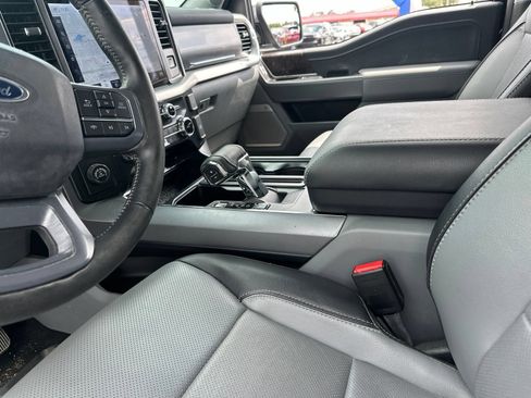 Used 2023 Ford F150 Lariat w/ Equipment Group 502A High RWD image 10
