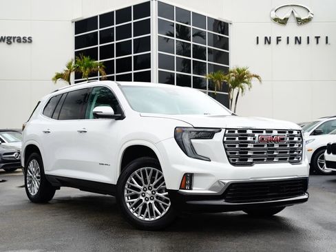 Used 2024 GMC Acadia Denali FWD image 1