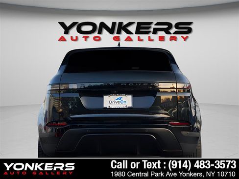 Used 2024 Land Rover Range Rover Evoque S image 7