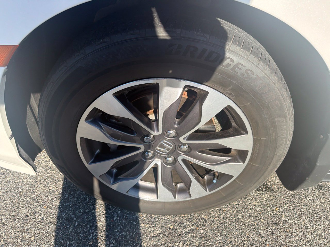 Used 2024 Honda Odyssey EX-L image 12