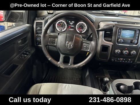 Used 2017 RAM 2500 Tradesman w/ Chrome Appearance Group AWD/4WD image 17
